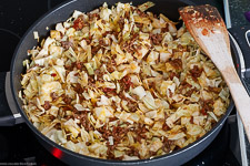 Cabbage hack pan with noodles