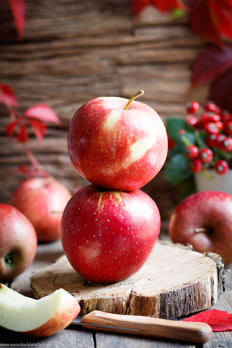 Frische Äpfel sind die Hauptzutat - www.emmikochteinfach.de